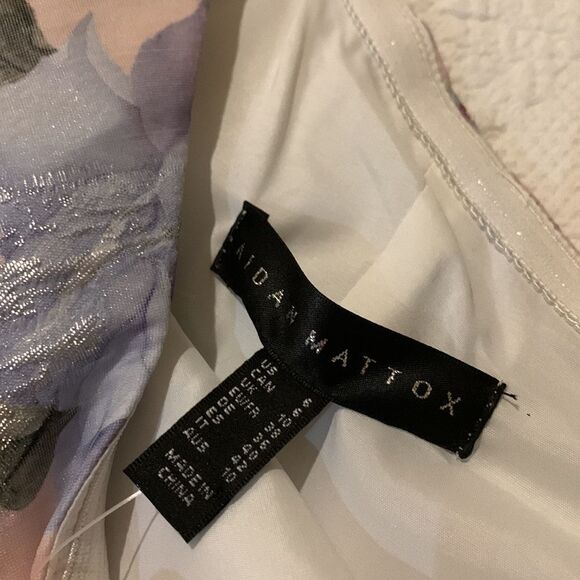 Aidan Mattox one shoulder ball gown violet multi. Size 6 - Picture 16 of 17